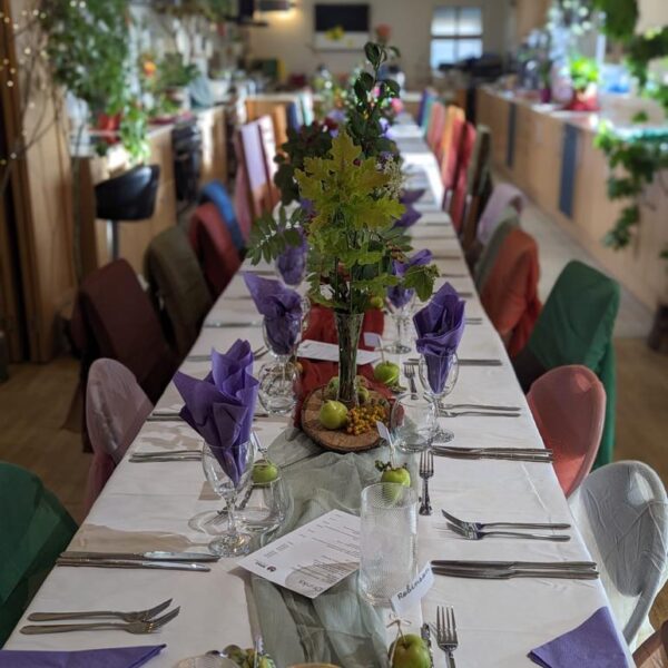 Wold Escapes Long Table Feast 